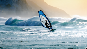 découvrez comment volotea facilite vos voyages avec votre planche de windsurf ! emportez votre passion où que vous alliez grâce à nos services adaptés aux amateurs de sports nautiques.
