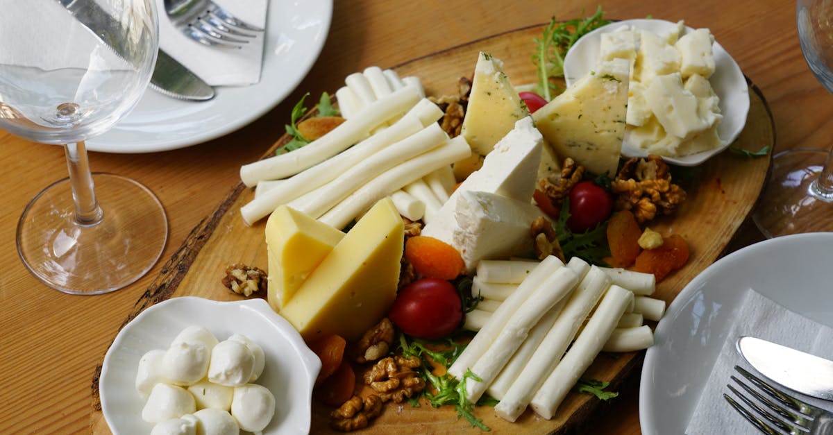 découvrez l'univers fascinant du fromage, des variétés artisanales aux saveurs audacieuses. apprenez les techniques de fabrication, les accords parfaits et les recettes pour sublimer vos plats avec ce délice crémeux et savoureux.