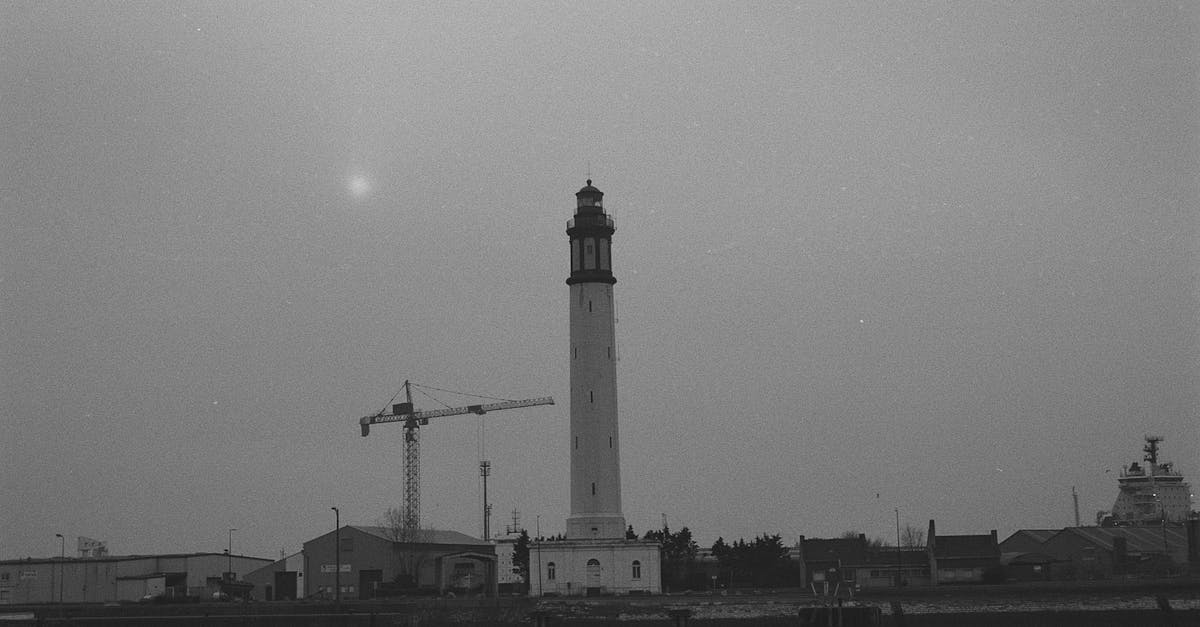découvrez dunkerque, une ville portuaire emblématique du nord de la france, connue pour son histoire maritime riche, ses plages magnifiques et sa culture vibrante. explorez le musée des beaux-arts, flânez le long de la digue et savourez la cuisine locale dans cette destination pleine de charme.