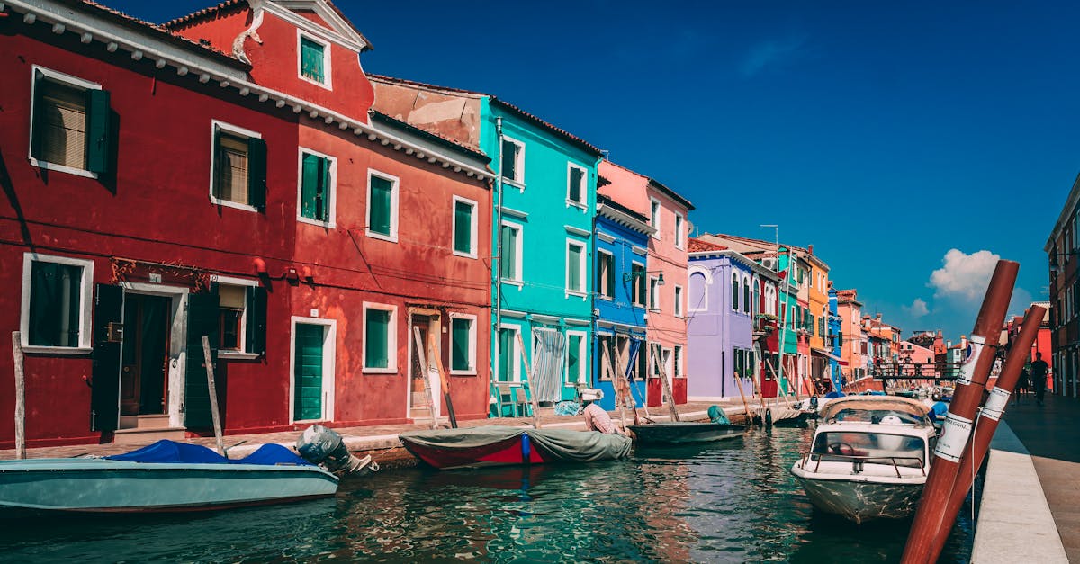 découvrez l'italie, un pays riche en histoire, culture et gastronomie. explorez ses magnifiques paysages, ses villes emblématiques comme rome, florence et venise, et savourez sa cuisine délicieuse. préparez votre voyage et plongez dans l'authenticité italienne!