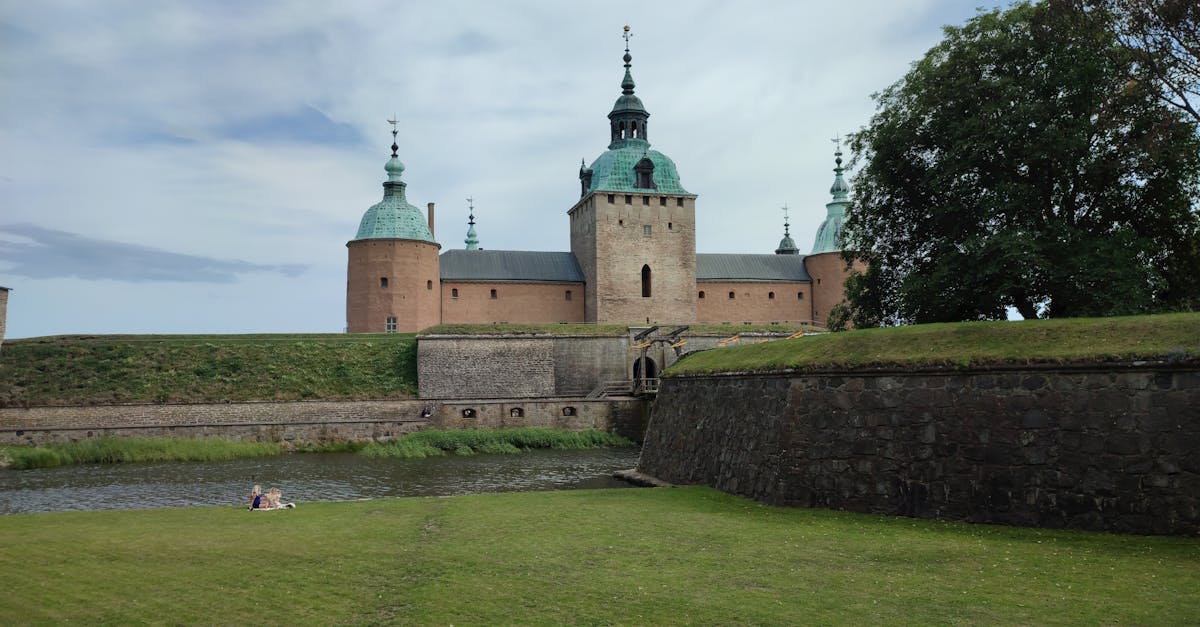 découvrez kalmar, une entreprise leader dans le secteur des solutions portuaires et de transport. explorez nos innovations et technologies qui optimisent la logistique et augmentent l'efficacité des opérations maritimes.