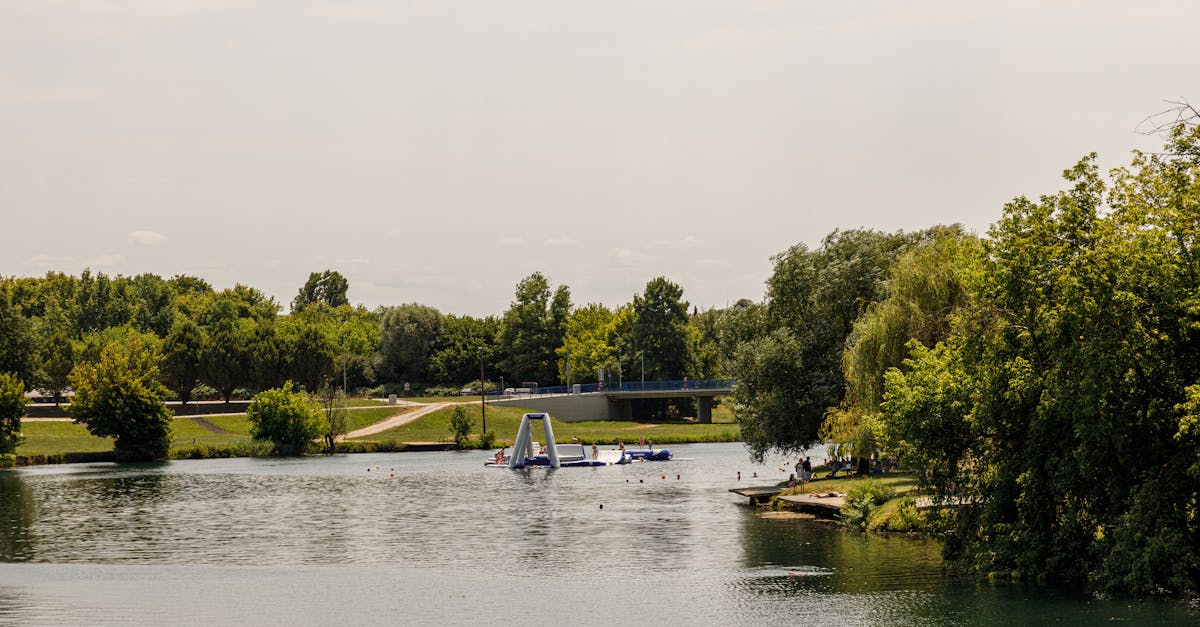 découvrez karlovac, une charmante ville croate riche en histoire, entourée de rivières et de paysages verdoyants. explorez son patrimoine culturel, ses fortifications historiques et savourez la gastronomie locale dans une ambiance conviviale.