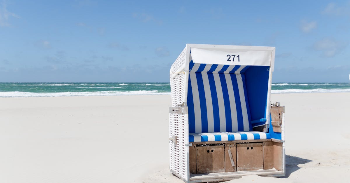 découvrez schleswig-holstein, la région allemande qui allie paysages côtiers époustouflants, charmantes villes historiques et une riche culture maritime. explorez ses parcs nationaux, savourez sa gastronomie locale et plongez dans l'atmosphère unique de cette destination incontournable.