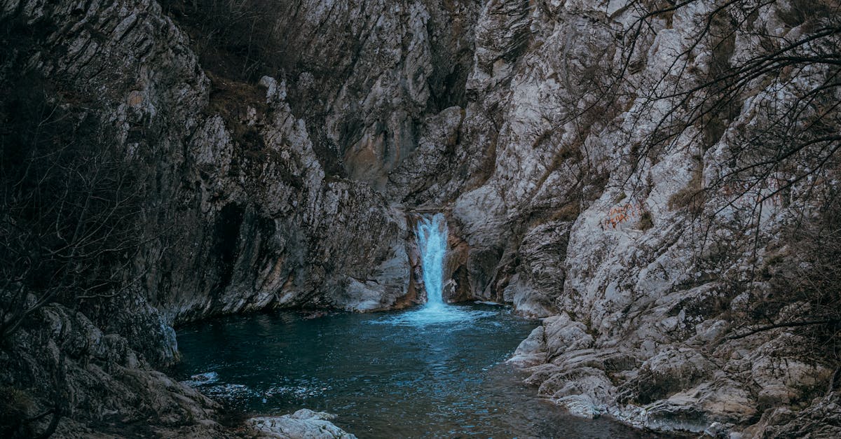 découvrez sliven, une ville fascinante en bulgarie, qui allie histoire riche, culture vibrante et paysages magnifiques. entre ses sites historiques, ses traditions locales et sa gastronomie savoureuse, sliven est une destination incontournable pour les amateurs d'aventure et d'authenticité.