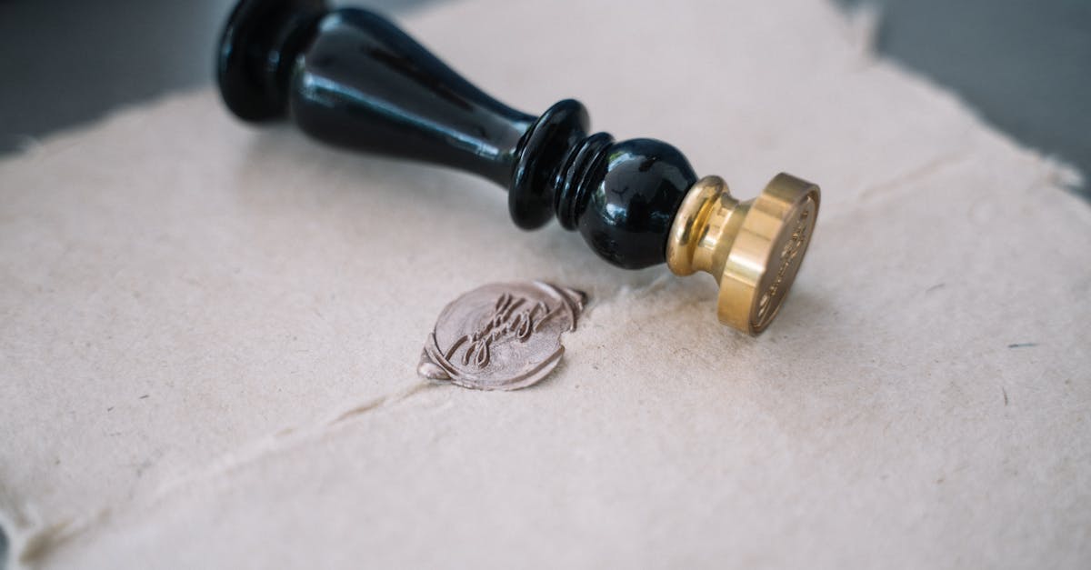 découvrez notre collection de tampons personnalisés pour donner une touche unique à vos projets créatifs. idéaux pour le scrapbooking, l'artisanat et les activités professionnelles, nos tampons sont faciles à utiliser et durables. exprimez votre créativité avec style !