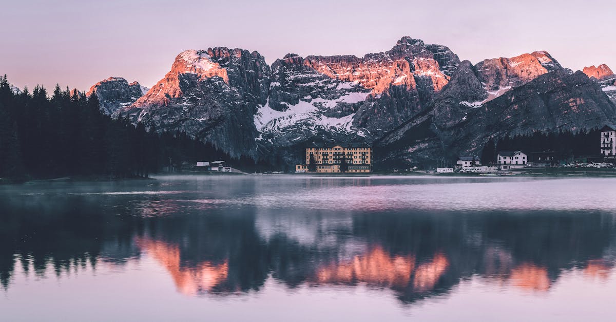 découvrez la région du veneto, en italie, célèbre pour ses paysages enchanteurs, sa riche histoire et sa délicieuse gastronomie. explorez des villes emblématiques comme venise et vérone, et laissez-vous séduire par la beauté des vignobles et des collines verdoyantes.