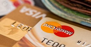 découvrez tout ce qu'il faut savoir sur le visa de travail : conditions, procédures, et conseils pour travailler à l'étranger en toute légalité.