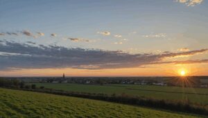 découvrez le patrimoine unique du nord-pas-de-calais à travers ses sites miniers et textiles emblématiques. plongez dans l'histoire industrielle, les paysages préservés et les traditions de cette région riche en héritage culturel.